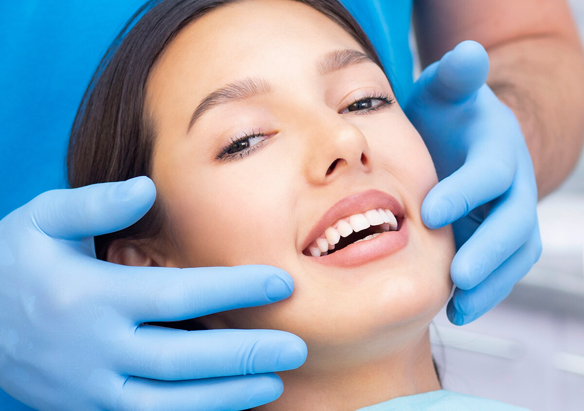 Difference Between Traditional and Mini Dental Implants Treatment at St. Louis MO Area